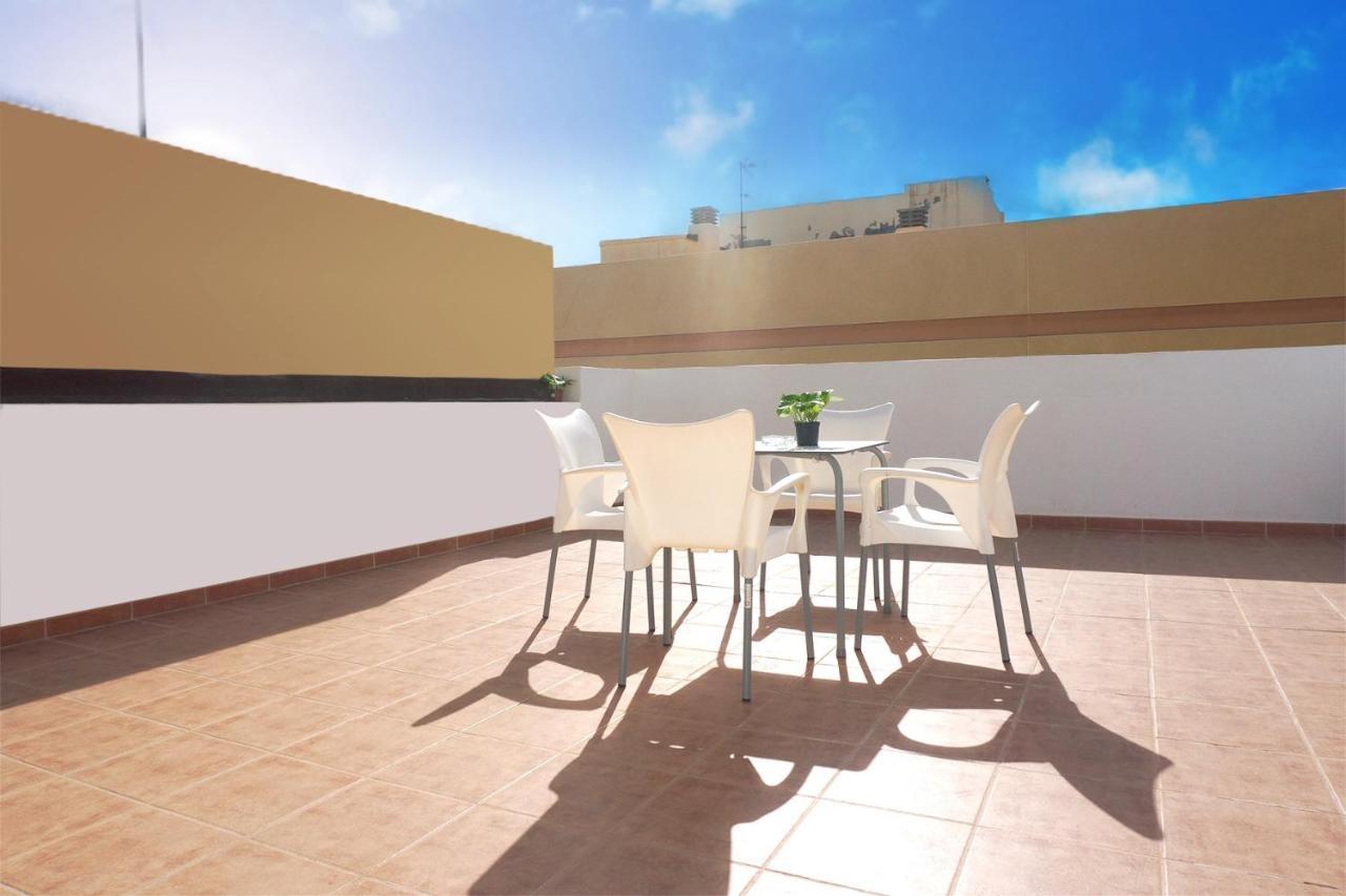 Fuerteventura Beach Vacations And Blue Mango Surf&Fitness Center At Charco Puerto del Rosario  Exterior photo