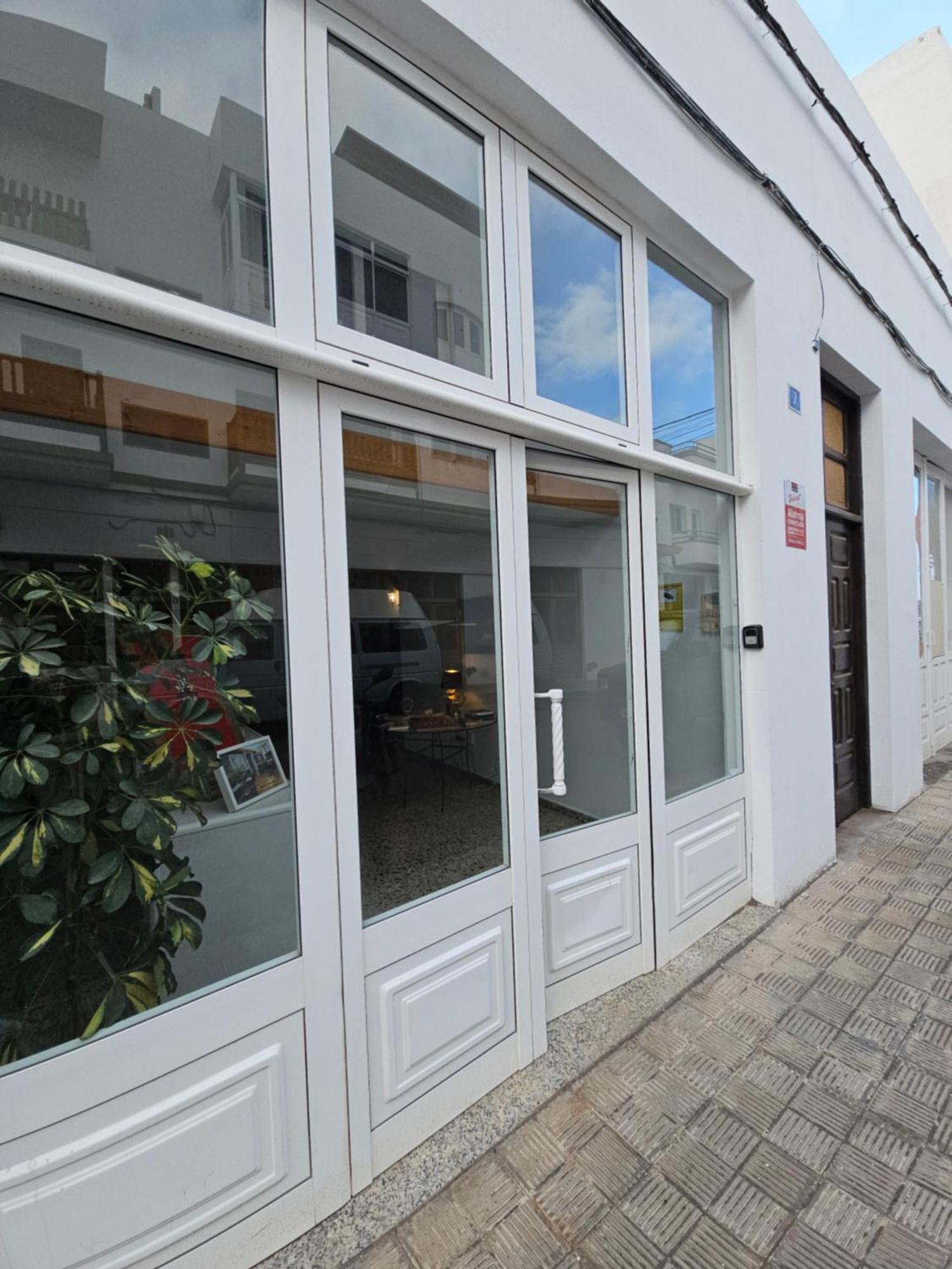 Fuerteventura Beach Vacations And Blue Mango Surf&Fitness Center At Charco Puerto del Rosario  Exterior photo
